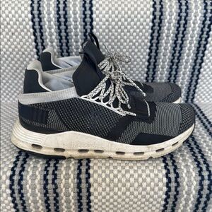 On Running Women’s Cloudnova Running Shoes Sneakers, Size 8